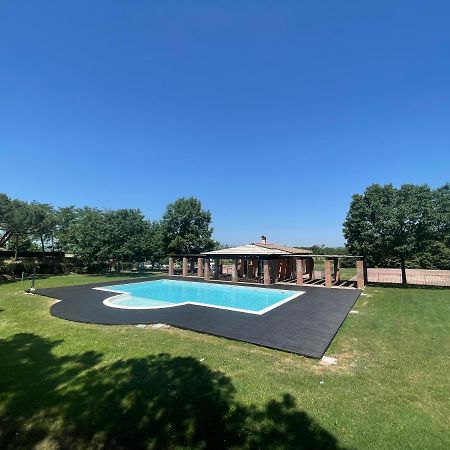Casa Vacanza Villaggio Poggio Rosso Arezzo Exterior foto